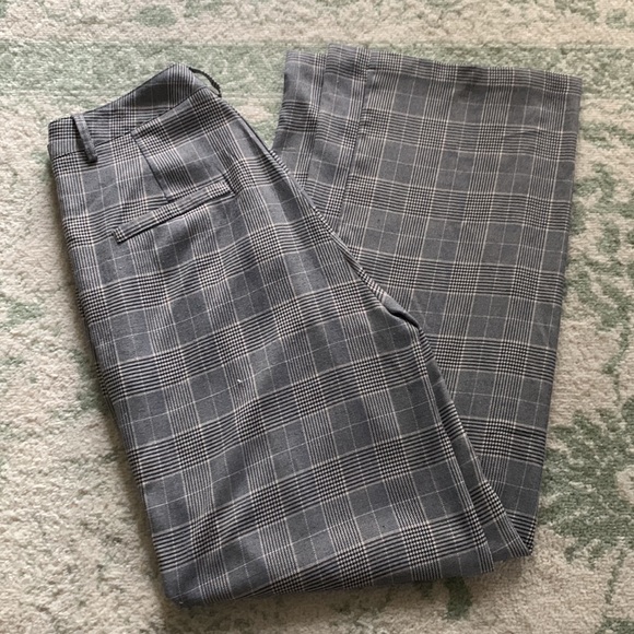 American Threads Gray Trousers (plaid pattern) Hi-Rise - Picture 4 of 4